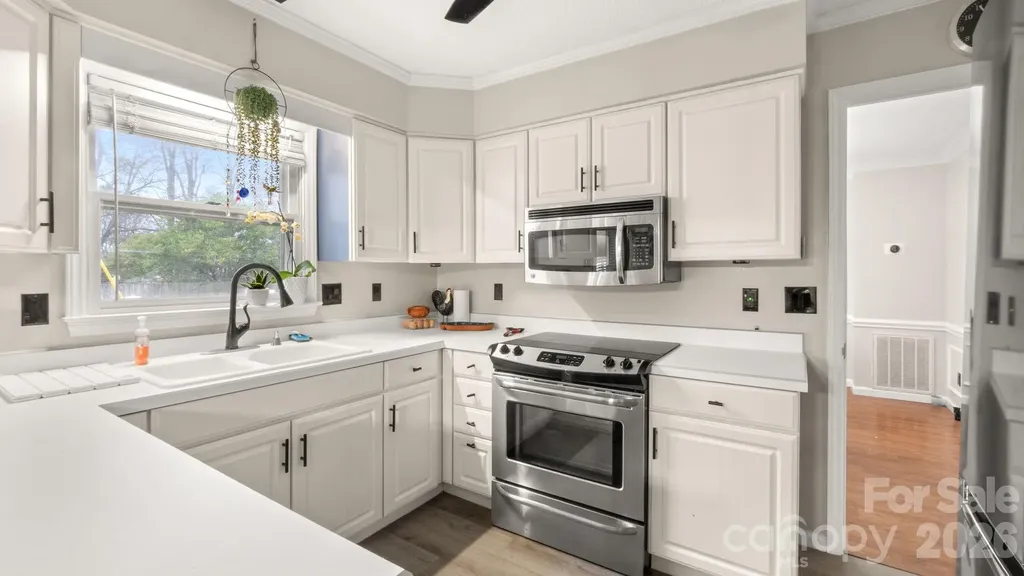 691 Carlton Drive Gastonia NC 28054