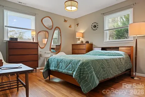 26 Cedar Hill Road Asheville NC 28806