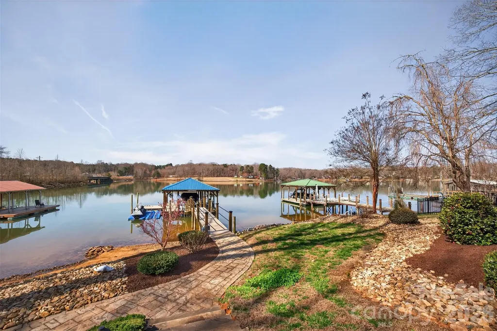 4197 Todd Street Sherrills Ford NC 28673
