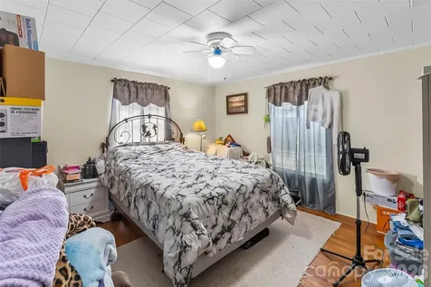2706 Connelly Springs Road Granite Falls NC 28630