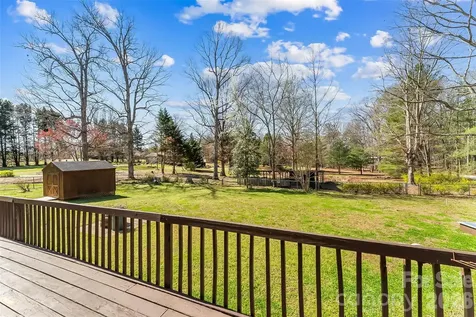 2706 Connelly Springs Road Granite Falls NC 28630