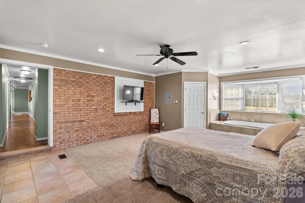 5075 Lakeview Drive Salisbury NC 28147