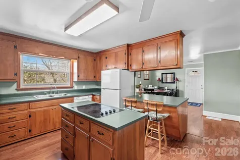 5075 Lakeview Drive Salisbury NC 28147