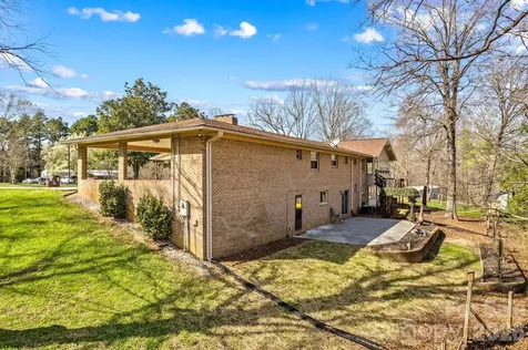 5075 Lakeview Drive Salisbury NC 28147