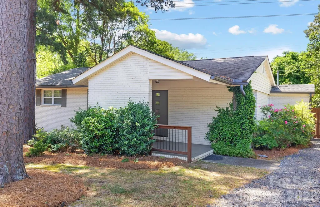 4828 Gilmore Drive Charlotte NC 28209