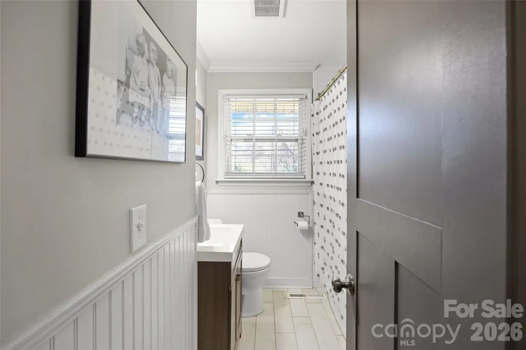 4828 Gilmore Drive Charlotte NC 28209