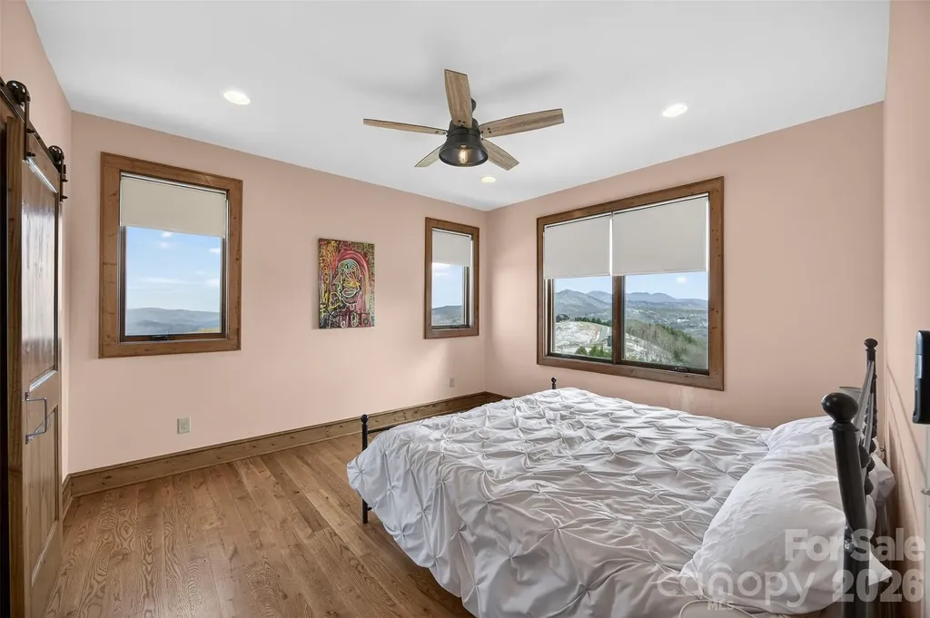 352 Great Sky Drive Banner Elk NC 28604