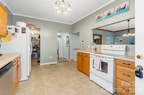 207 Oak Avenue Hamlet NC 28345