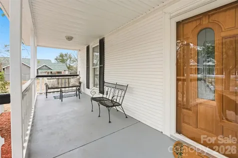 207 Oak Avenue Hamlet NC 28345