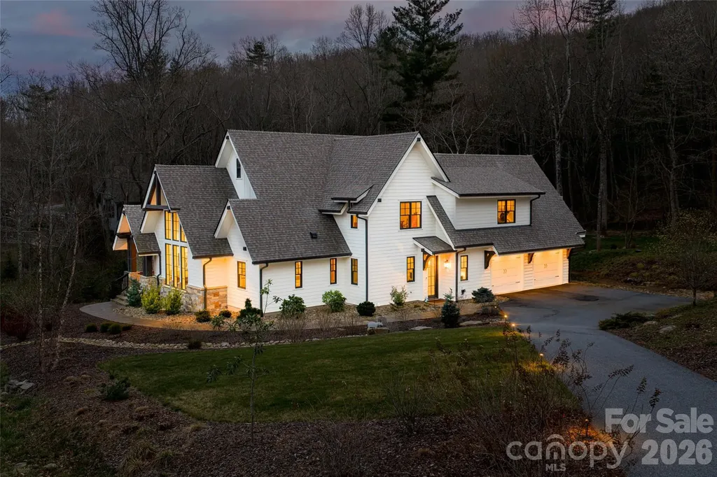 450 Barrington Drive Asheville NC 28803