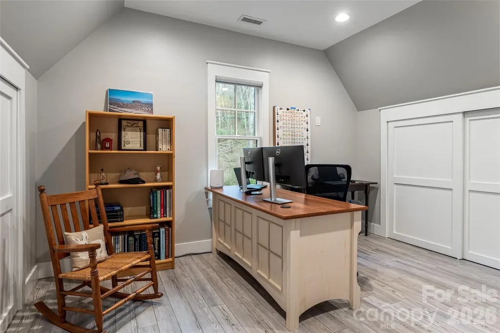450 Barrington Drive Asheville NC 28803