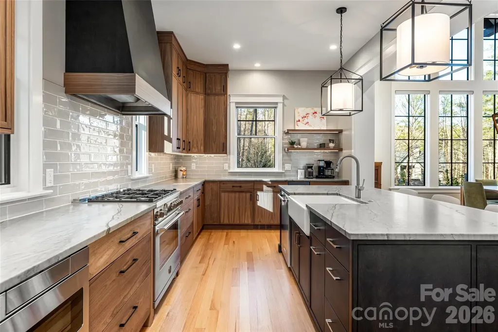 450 Barrington Drive Asheville NC 28803