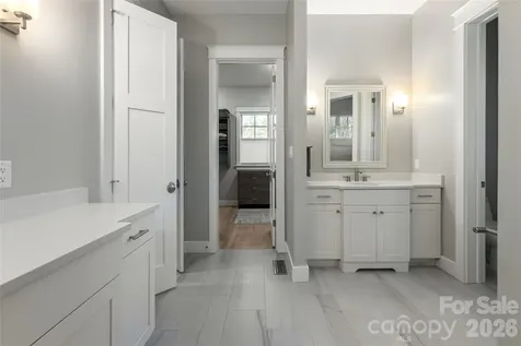 450 Barrington Drive Asheville NC 28803