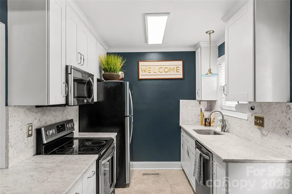 220 Wakefield Drive Charlotte NC 28209