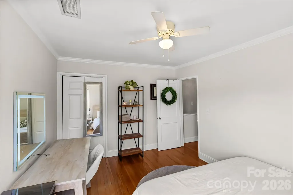 220 Wakefield Drive Charlotte NC 28209