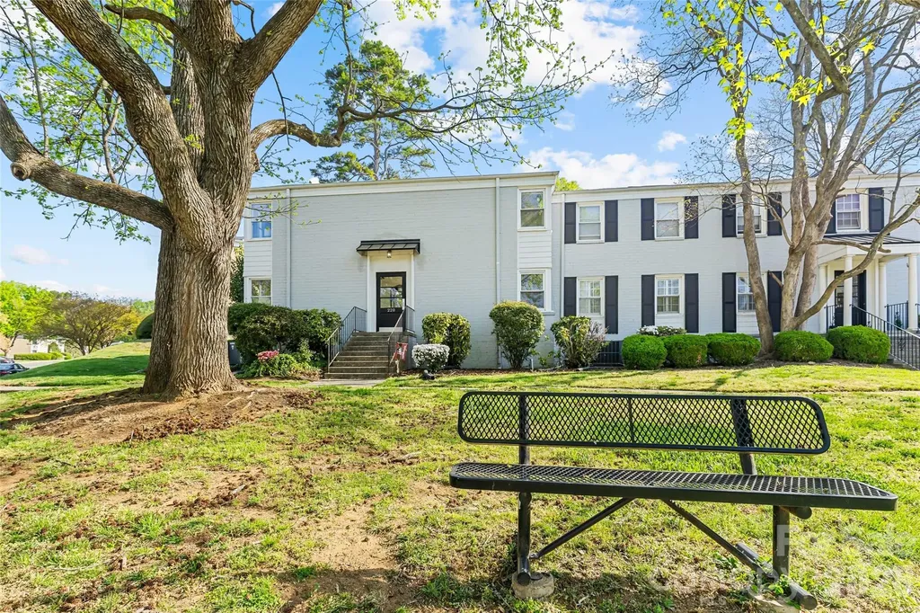 220 Wakefield Drive Charlotte NC 28209