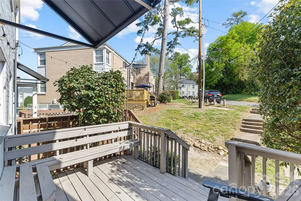 220 Wakefield Drive Charlotte NC 28209