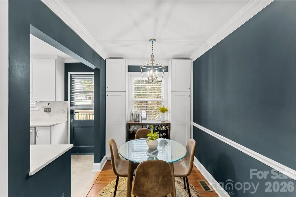 220 Wakefield Drive Charlotte NC 28209