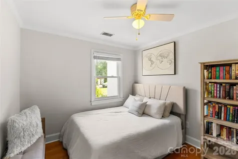 220 Wakefield Drive Charlotte NC 28209