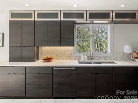 3501 Timber Trail Asheville NC 28804