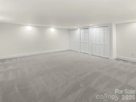 3501 Timber Trail Asheville NC 28804