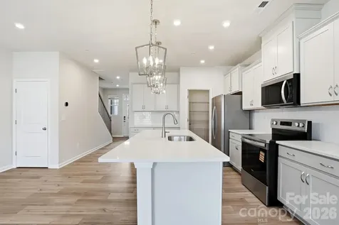 2525 Hedgecliff Road Kannapolis NC 28025