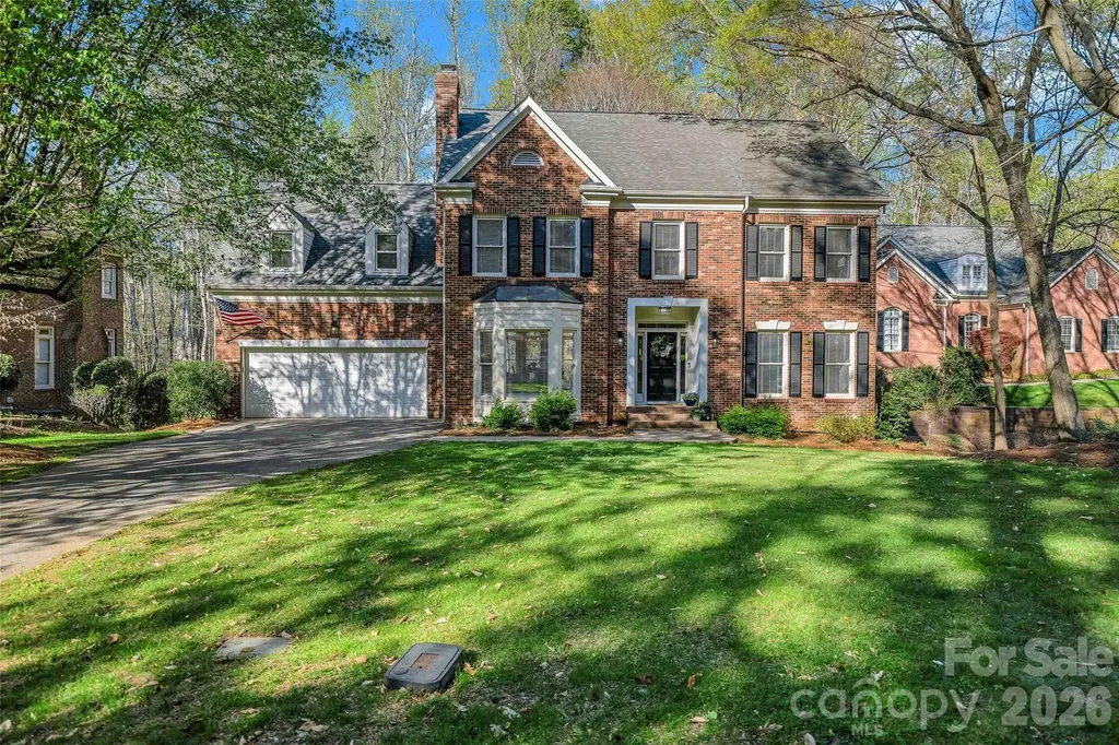 902 Hoke Trail Cramerton NC 28032