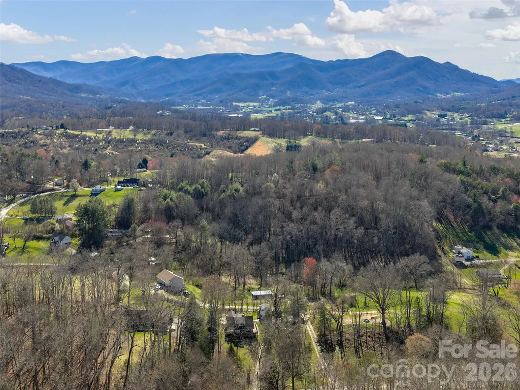 608 Evans Road Canton NC 28716