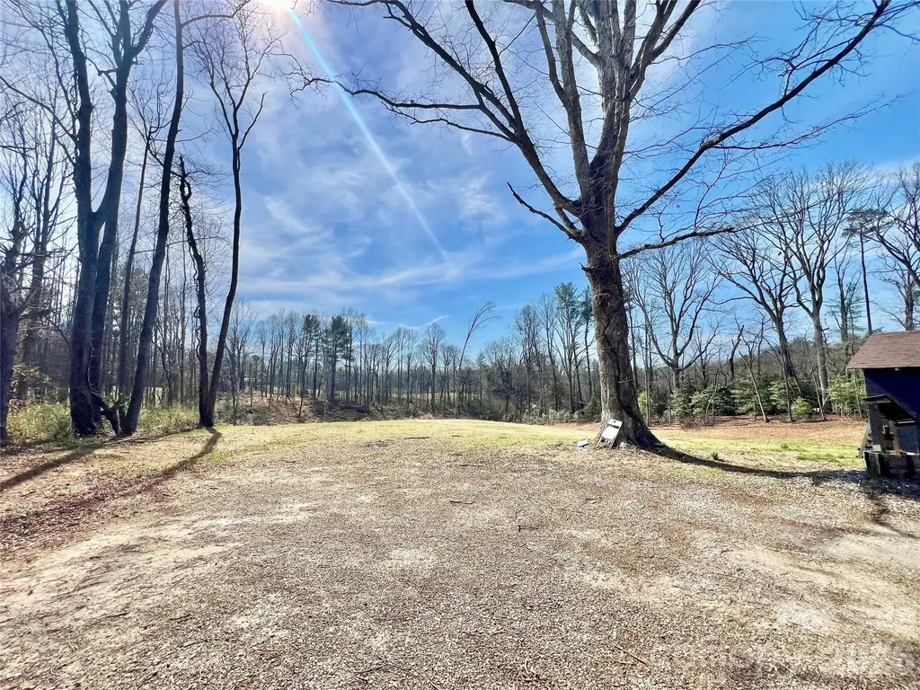 5528 Elkin Highway North Wilkesboro NC 28659