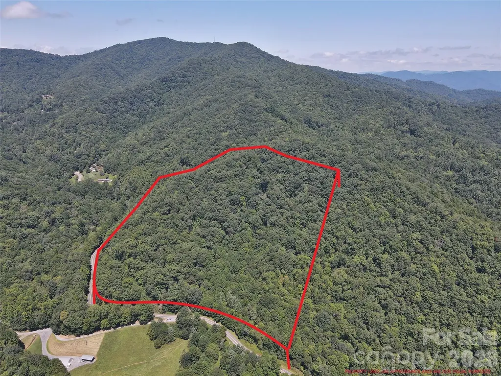 2166 Cove Creek Road Waynesville NC 28785