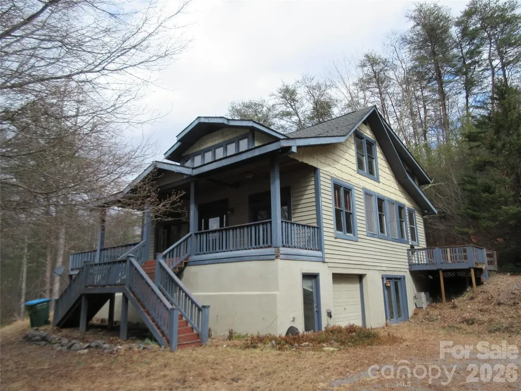 373 Shumont Road Black Mountain NC 28711