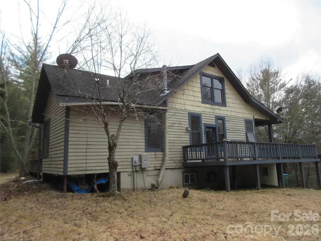 373 Shumont Road Black Mountain NC 28711