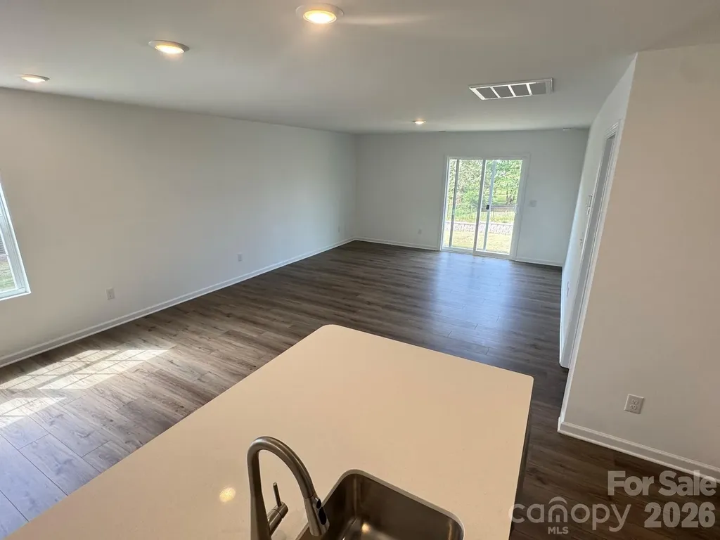 184 Rock Avenue Statesville NC 28625