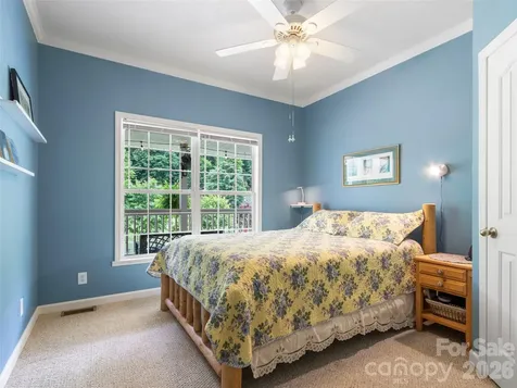 33 Copper Penny Lane Burnsville NC 28714