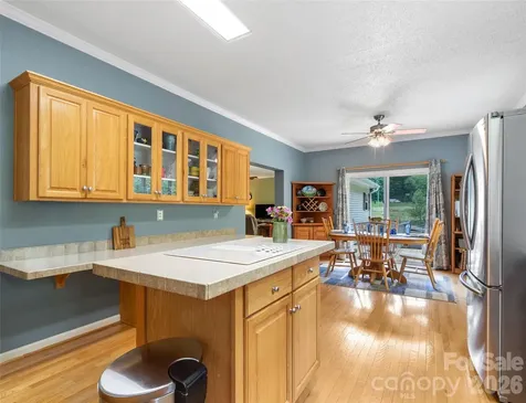 33 Copper Penny Lane Burnsville NC 28714