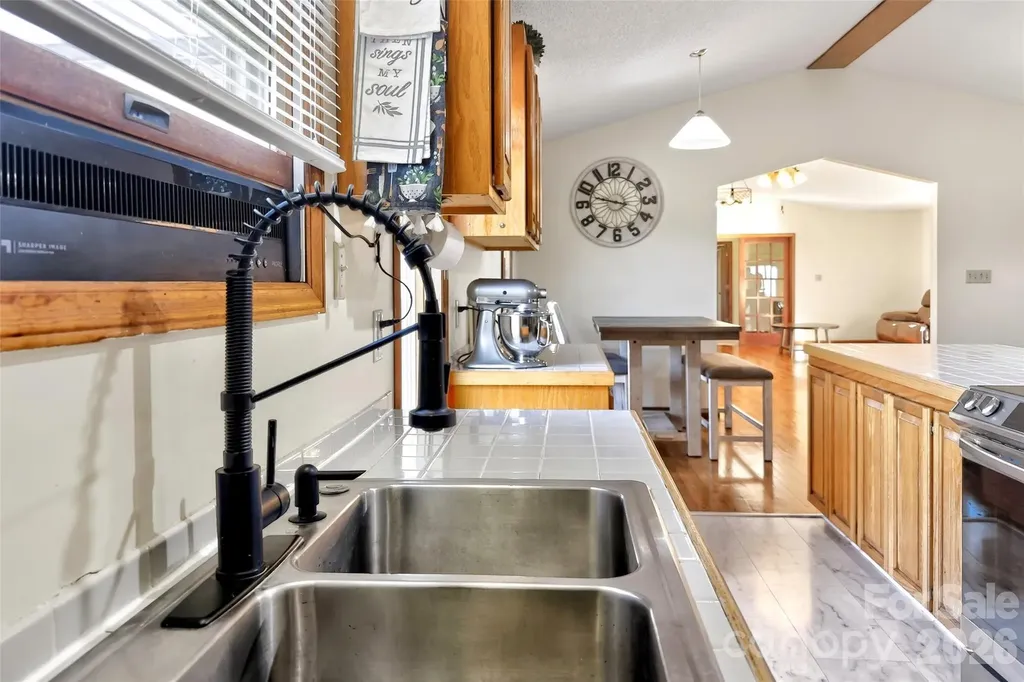 20 Annie Drive Marion NC 28752