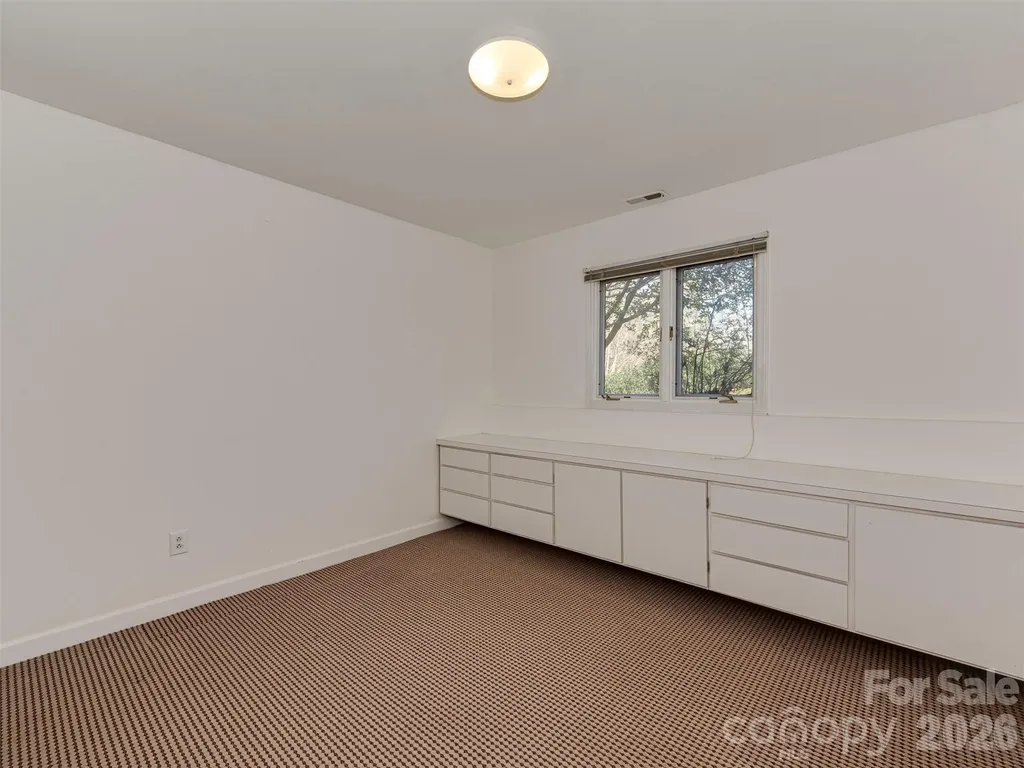 7244 Terrace Drive Charlotte NC 28211