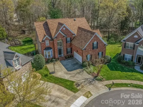 12103 Crescent Run Court Charlotte NC 28277