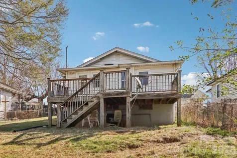 24 Pelzer Street Asheville NC 28804