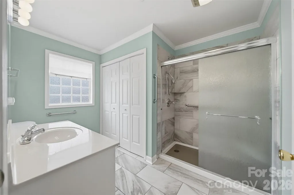 154 39th Avenue Court NW Hickory NC 28601