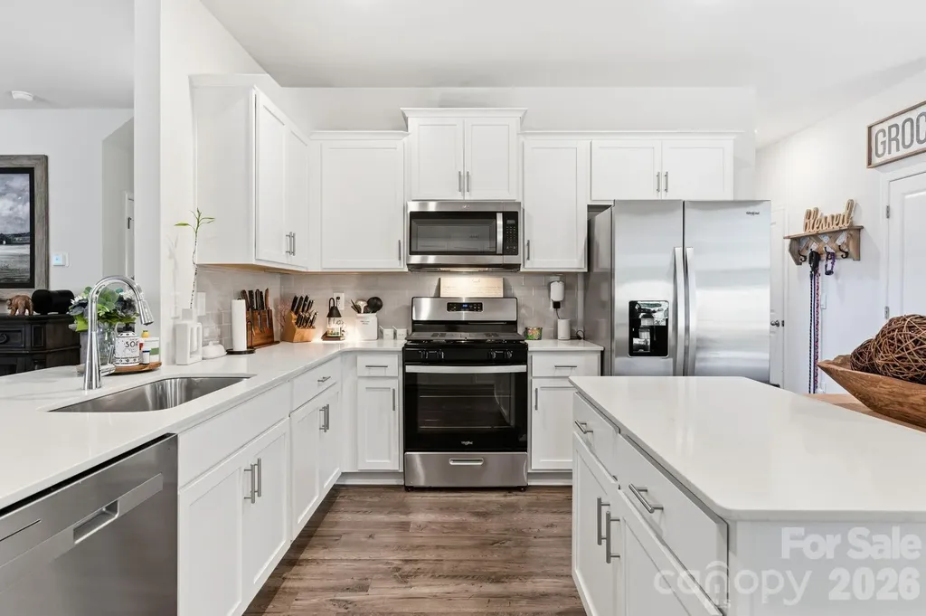 147 Ashelyn Park Drive Fletcher NC 28732