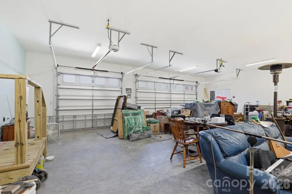 6998 Nobby Lail Road Connelly Springs NC 28612