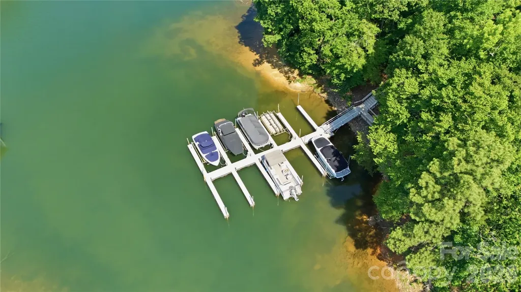 164 Palmer Marsh Place Mooresville NC 28117