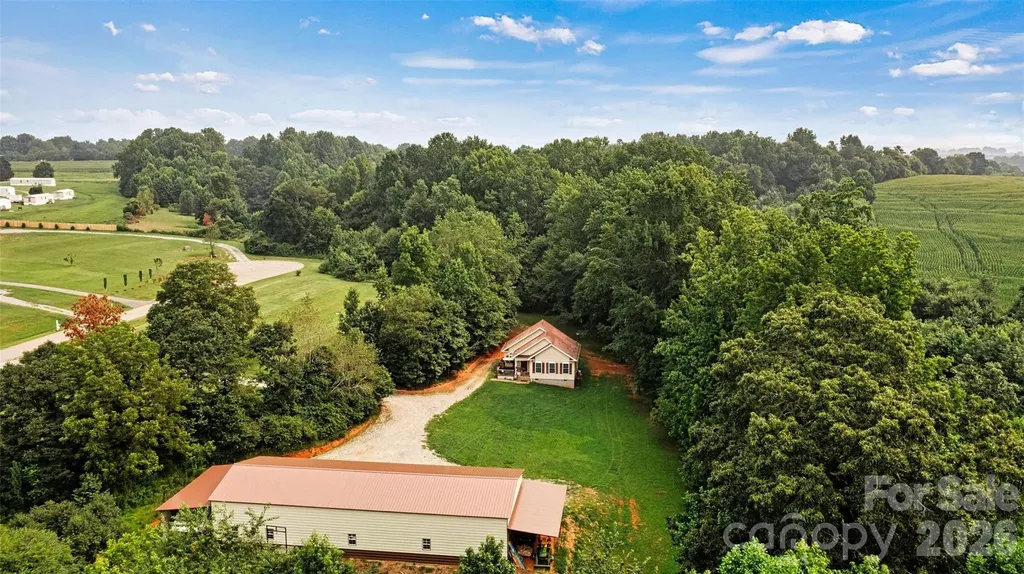 6051 Pointe West Lane Vale NC 28168