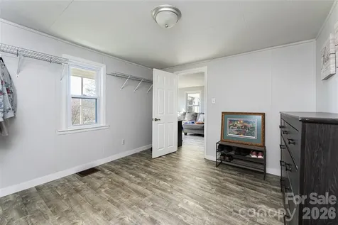 203 Pine Street Candler NC 28715