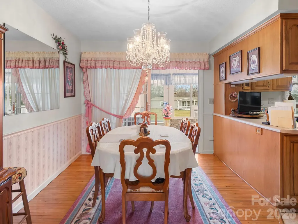 727 Jenkins Valley Road Alexander NC 28701