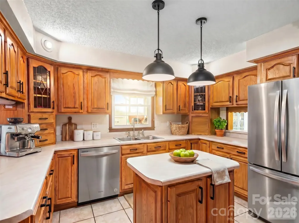 727 Jenkins Valley Road Alexander NC 28701