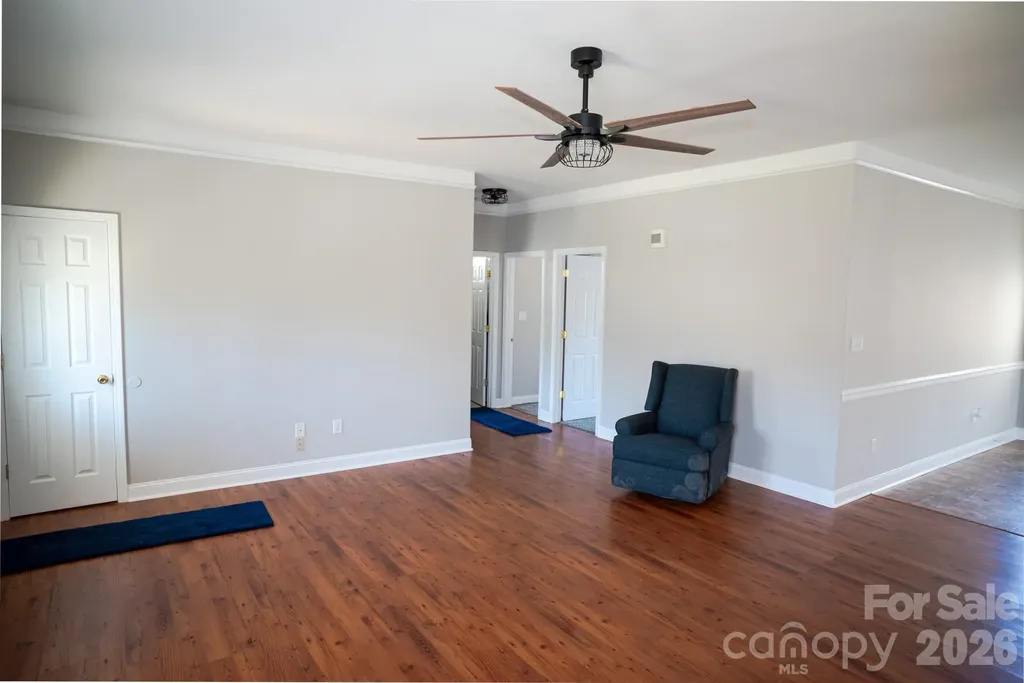 1009 Preston Drive Lowell NC 28098