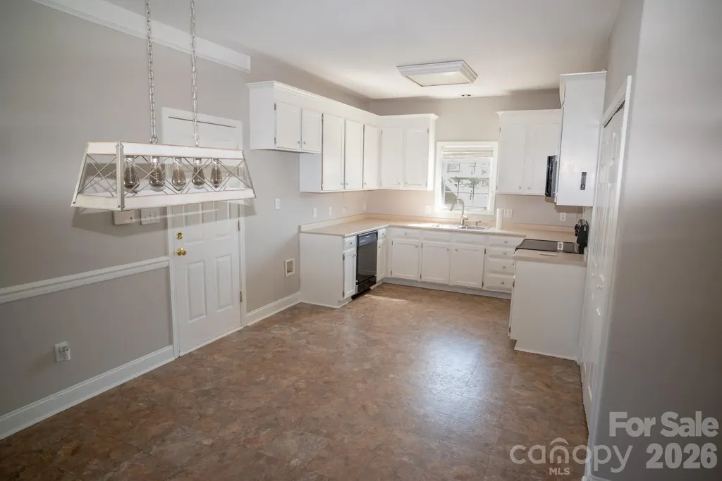 1009 Preston Drive Lowell NC 28098