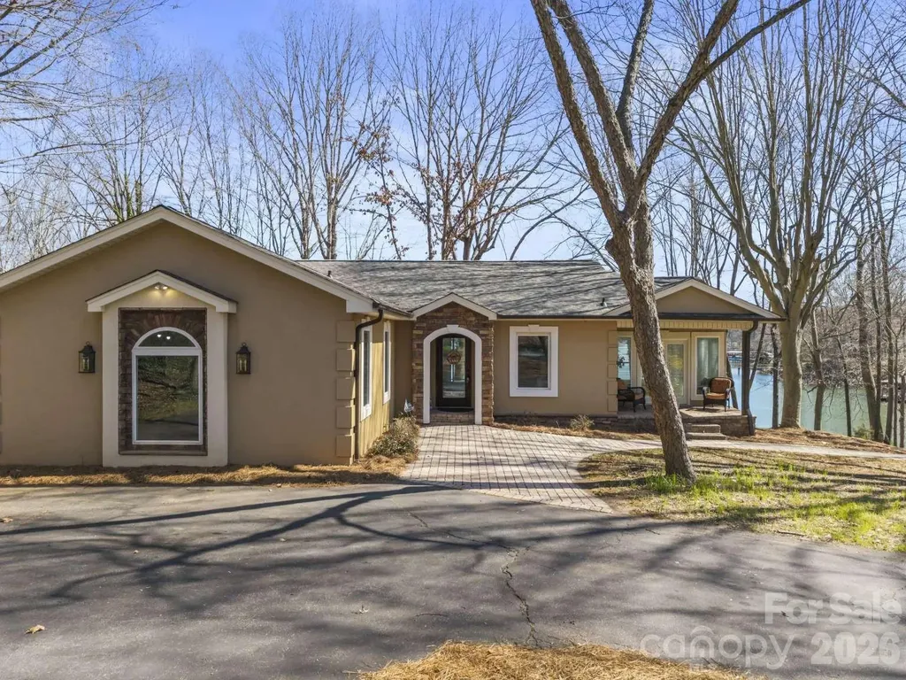 4448 Hill Street Sherrills Ford NC 28673